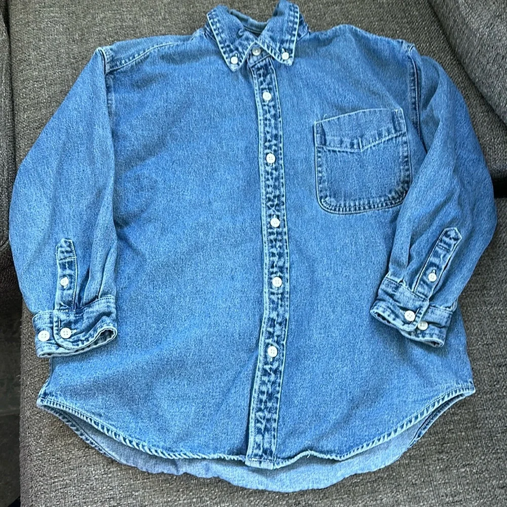 Gap Kids Boys denim Button Down Shirt Size Medium